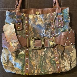 Camo realtree purse